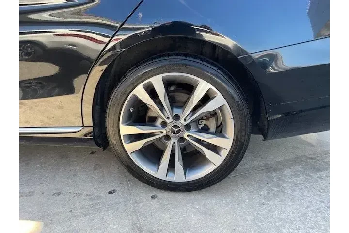 $21799 : Mercedes-Benz C-Class 2021 C image 10