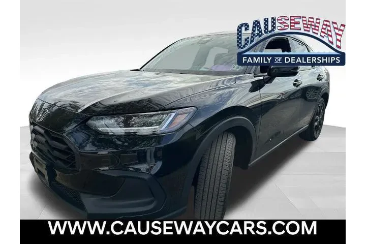 $25463 : Honda HR-V 2024 AWD Sport 4d image 1