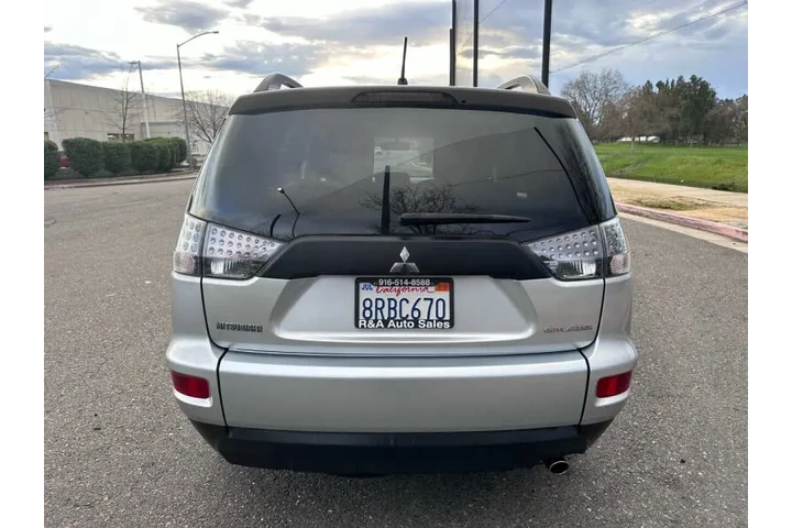 $9995 : 2011 Outlander SE image 5