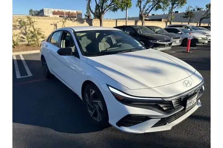 $22990 : Hyundai ELANTRA 2025 SEL Spo image 4