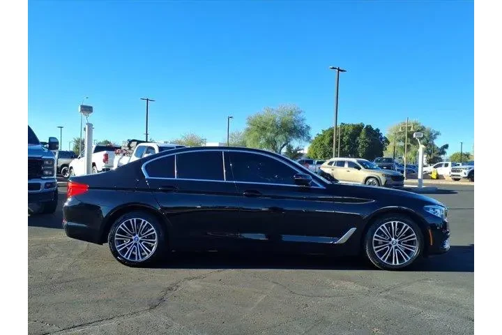 $23488 : BMW 5 Series 2020 530e iPerf image 7