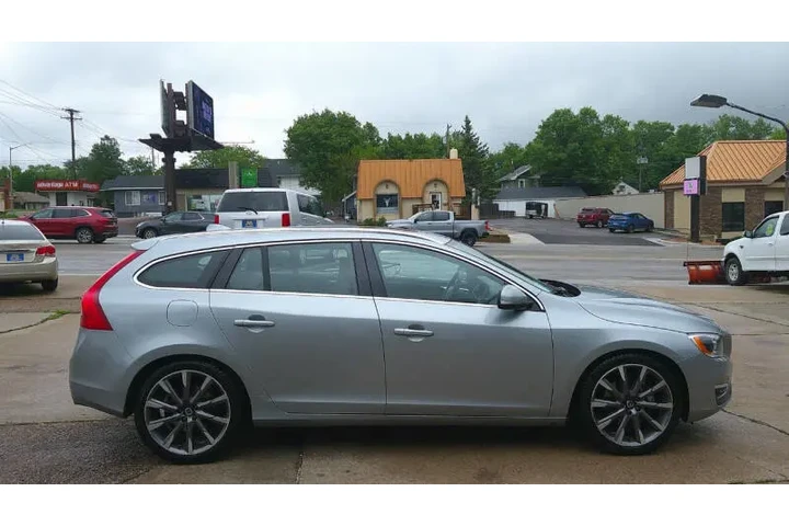$17999 : 2015 V60 T5 Platinum image 3