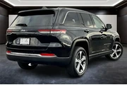 $30076 : Jeep Grand Cherokee 2023 4x4 thumbnail