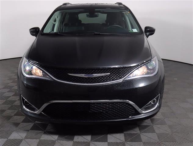 $273000 : CHRYSLER PACIFICA 2018 image 1