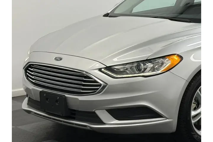 $15000 : Ford Fusion 2018 SE 4dr Seda image 2