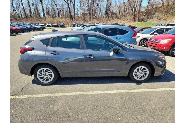 $21510 : Subaru Impreza 2024 AWD Base image 7