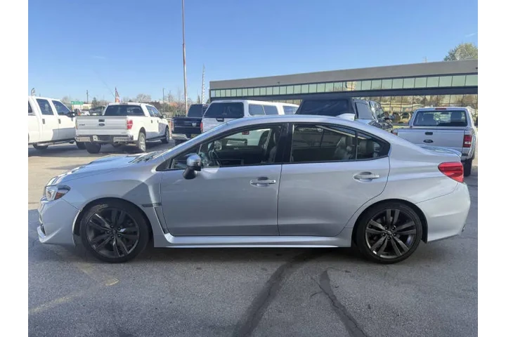 $16400 : 2017 WRX Limited image 4