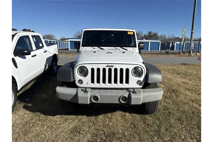 Jeep Wrangler Unlimited 2015 image 2