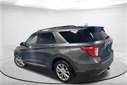 $25423 : Pre-Owned 2020 Explorer XLT thumbnail