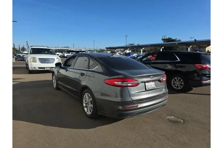 $8900 : Ford Fusion 2019 SE 4dr Seda image 4