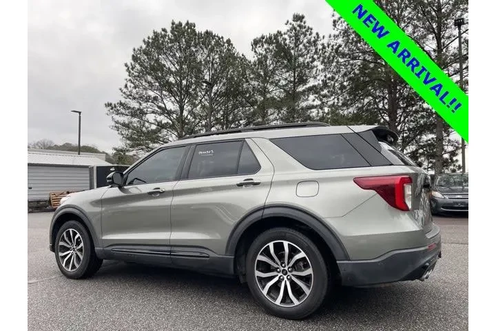 $26039 : Ford Explorer 2020 AWD ST 4d image 6