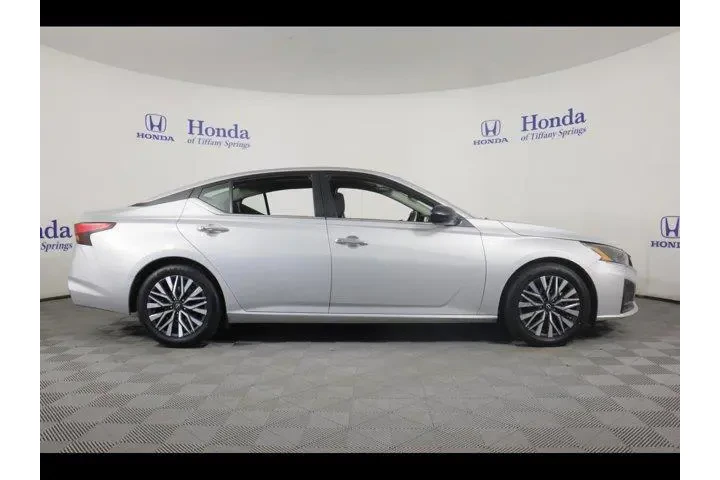 $19875 : Nissan Altima 2024 2.5 SV 4d image 8