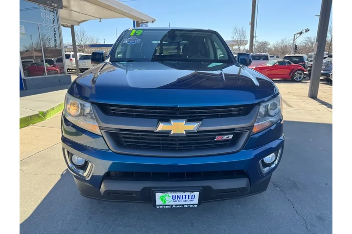 2019 Colorado Z71 Crew Cab 4W image 2