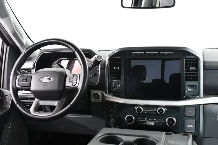 $37955 : Ford F-150 2022 4x4 XLT 4dr image 8