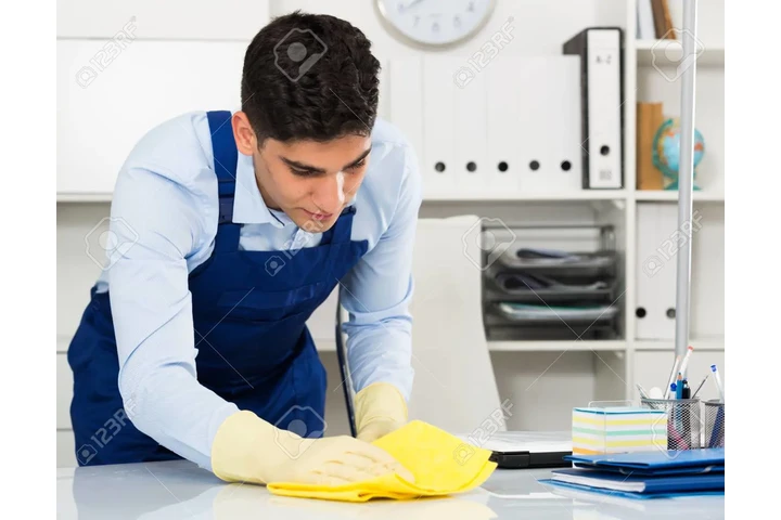 TRABAJO DE LIMPIEZA image 1