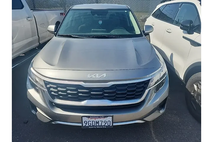 $19991 : Kia Seltos 2023 AWD LX 4dr S image 2