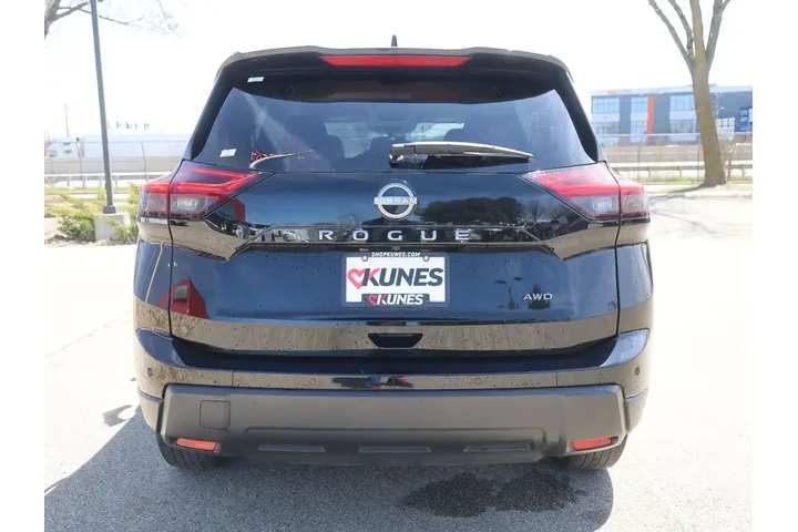 $22277 : Nissan Rogue 2025 AWD SV 4dr image 8