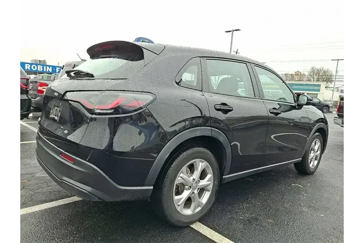 $24995 : Honda HR-V 2023 AWD LX 4dr C image 6