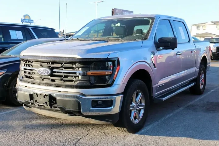 $39000 : Ford F-150 2024 4x4 XLT 4dr image 1