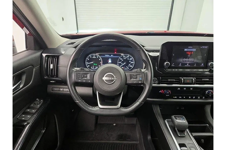 $25998 : Nissan Pathfinder 2022 SV 4d image 10