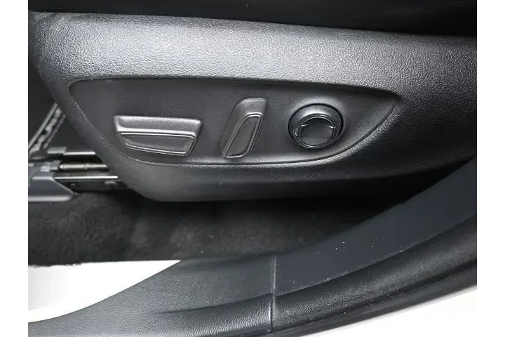 $32995 : Toyota Highlander 2021 AWD P image 8