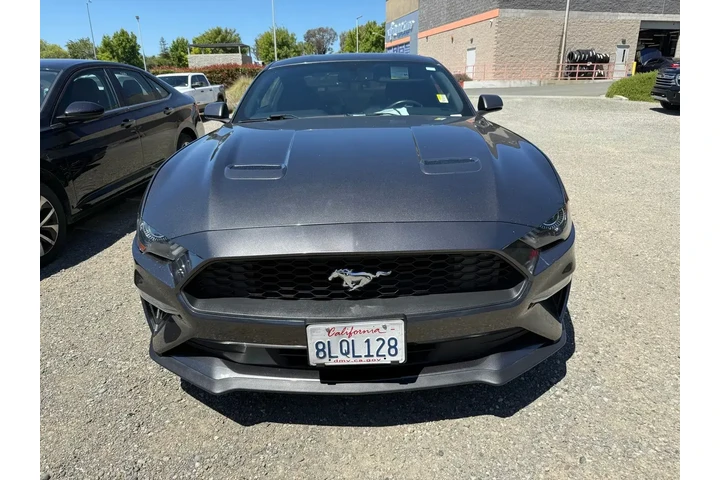 $13500 : Ford Mustang 2018 EcoBoost 2 image 6