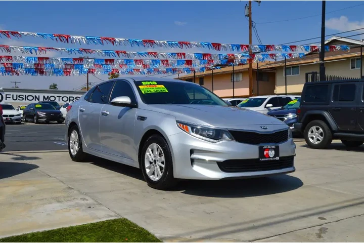 $13265 : Used 2018 Optima LX Auto for image 7