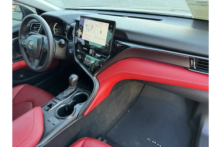 $30798 : Toyota Camry Hybrid 2024 XSE image 5