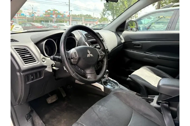 $6599 : 2013 Outlander Sport image 8