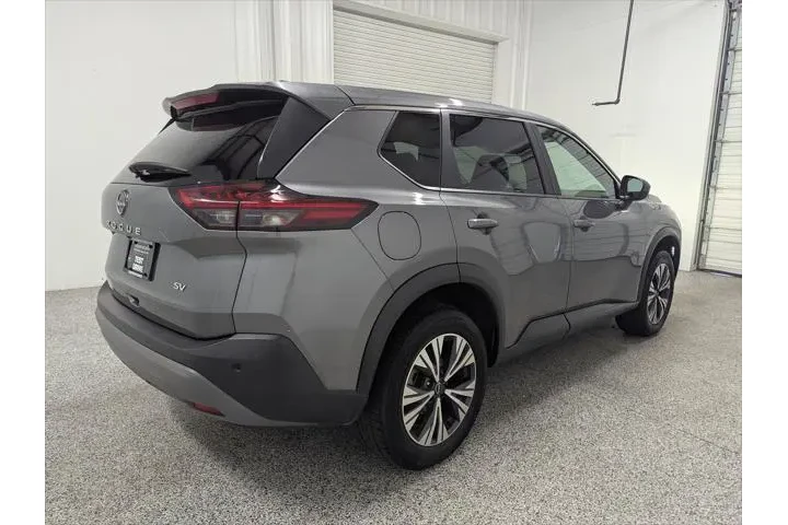 $21997 : Nissan Rogue 2023 SV 4dr Cro image 3