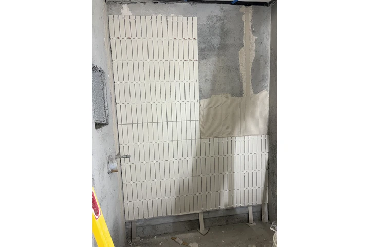 Ceramic and marble tile lnstal image 3