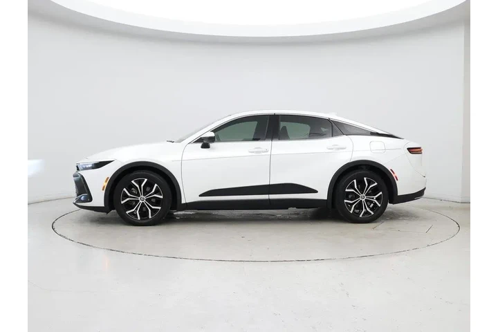 $36998 : Toyota Crown 2023 AWD Limite image 3