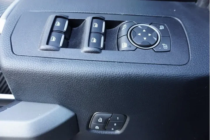 $39988 : Ford F-150 2020 4x4 Raptor 4 image 9