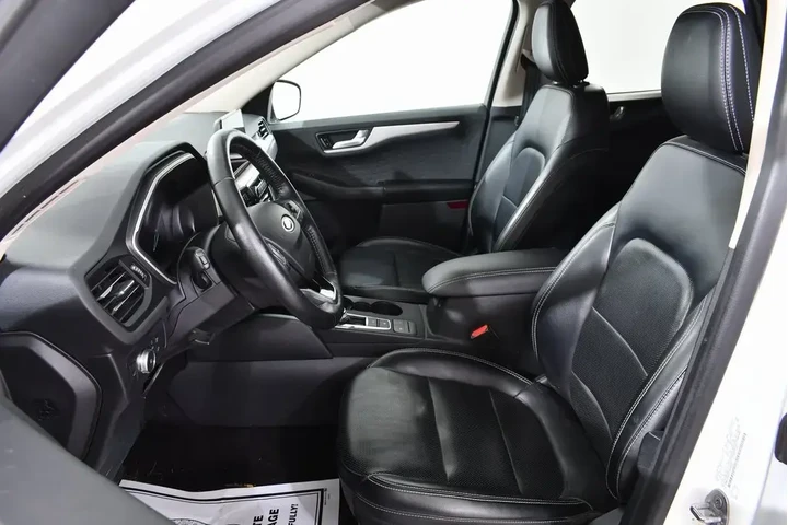 $16955 : Ford Escape 2020 AWD SEL 4dr image 6