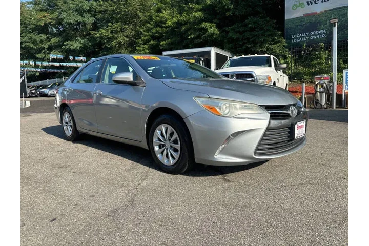 $12499 : 2016 Camry LE image 2