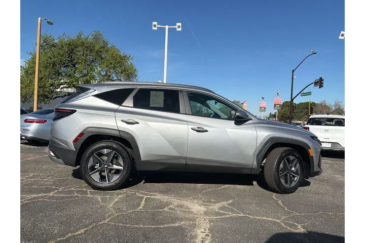 $35550 : Hyundai TUCSON 2026 AWD SEL image 3