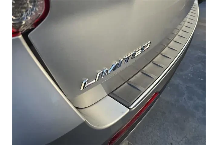 $21990 : Ford Explorer 2020 Limited 4 image 5