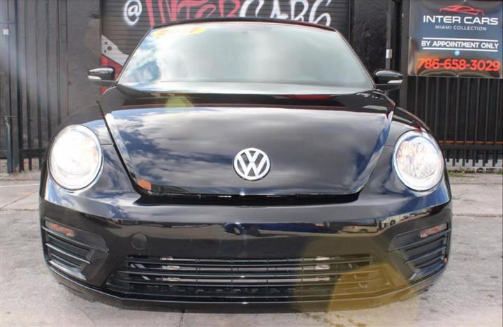 $12900 : Volkswagen Beetle image 9