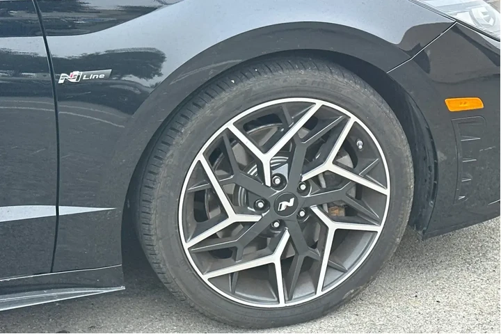 $23490 : Hyundai SONATA 2023 N Line 4 image 7