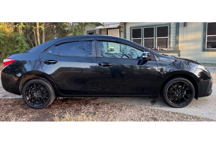 $3800 : Toyota Corolla S 2016 image 6