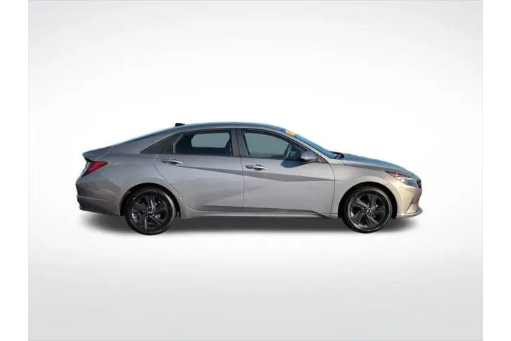 $16900 : Hyundai ELANTRA 2023 SEL 4dr image 9