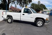 $5500 : 2000 CHEVROLET SILVERADO 2500 thumbnail