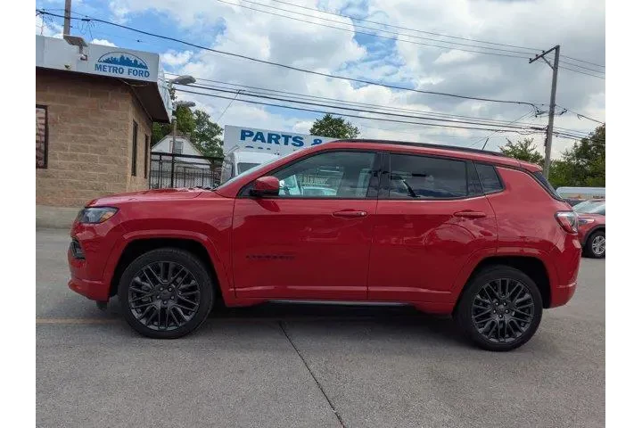 $21444 : Jeep Compass 2023 4x4 Limite image 7