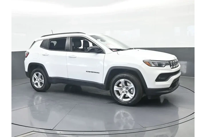 $19000 : Jeep Compass 2023 4x4 Latitu image 8