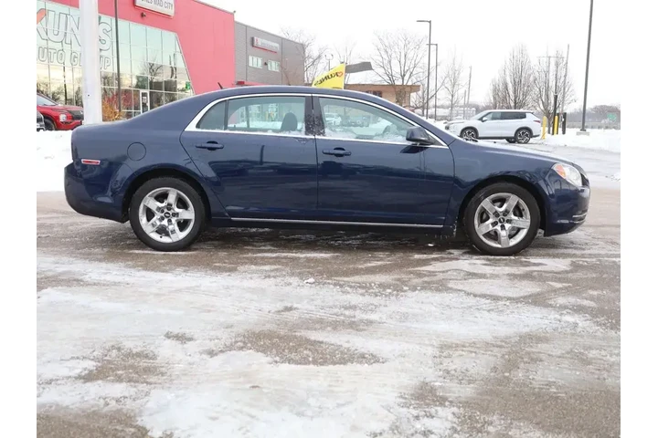 $5777 : Chevrolet Malibu 2010 LT 4dr image 9