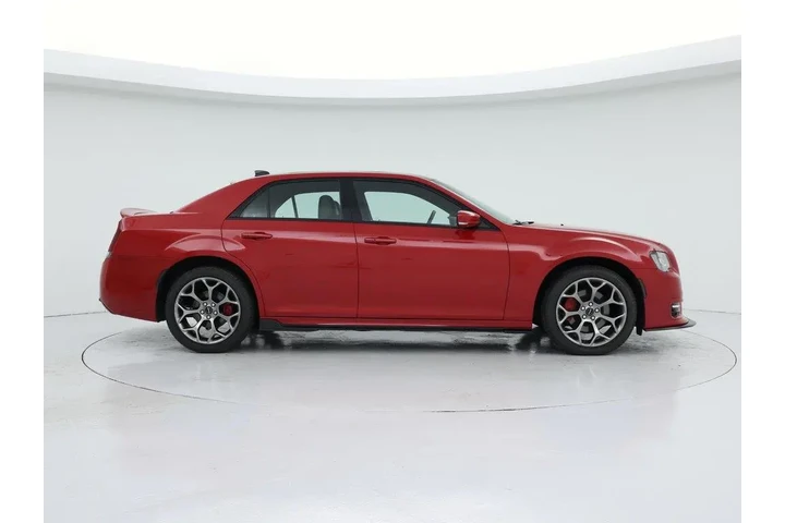 $30998 : Chrysler 300 2017 S 4dr Seda image 7