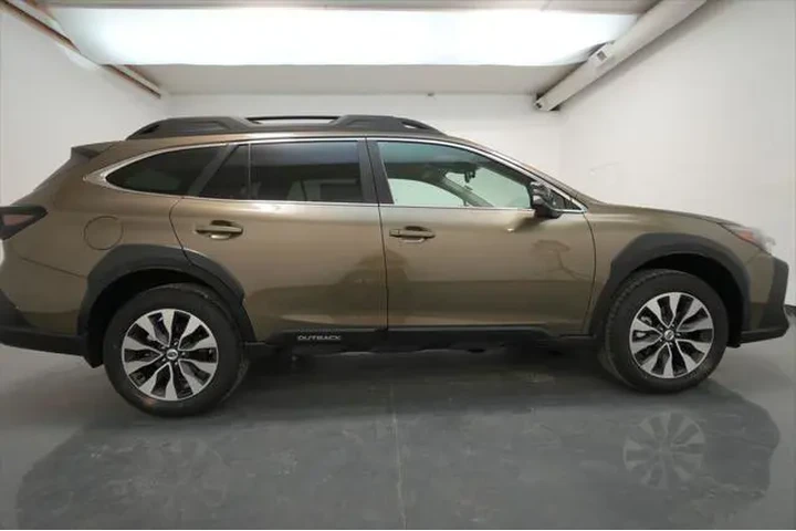 $37912 : Subaru Outback 2025 AWD Limi image 8
