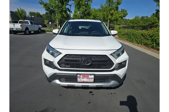 $33995 : Toyota RAV4 2024 AWD Adventu image 2