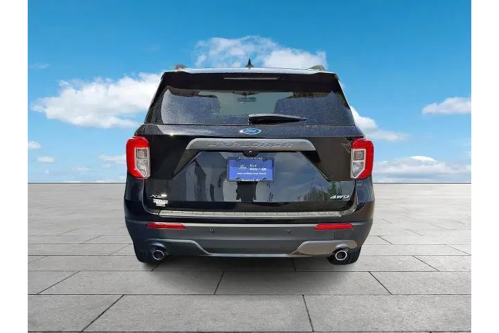 $31246 : Ford Explorer 2023 AWD XLT 4 image 5