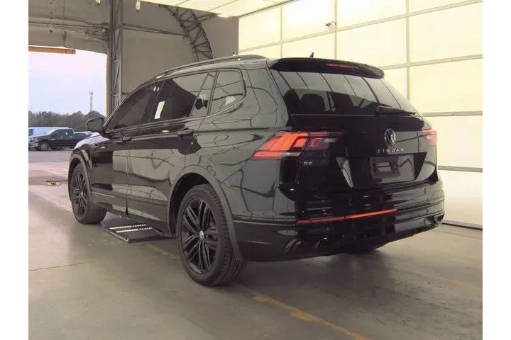 $15000 : Volkswagen Tiguan 2022 SE R- image 4